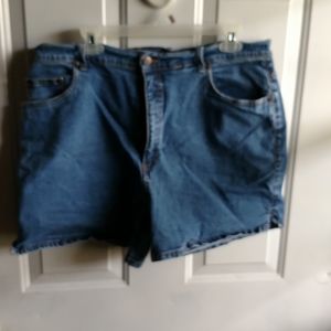 Jean Shorts size 18